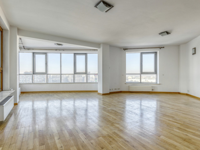 Apartament z widokiem przy Westfield Arkadia.